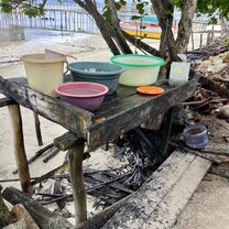The dirty dishes wash down area
